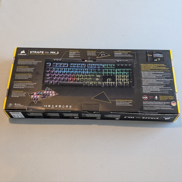 Corsair Strafe RGB MK.2 Mechanical Gaming Keyboard Wired Cherry MX Red - Picture 3 of 6